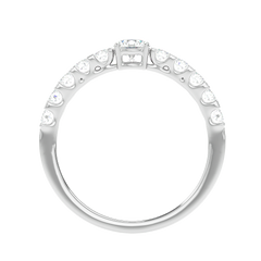 Graduated Side Stone Diamond Ring